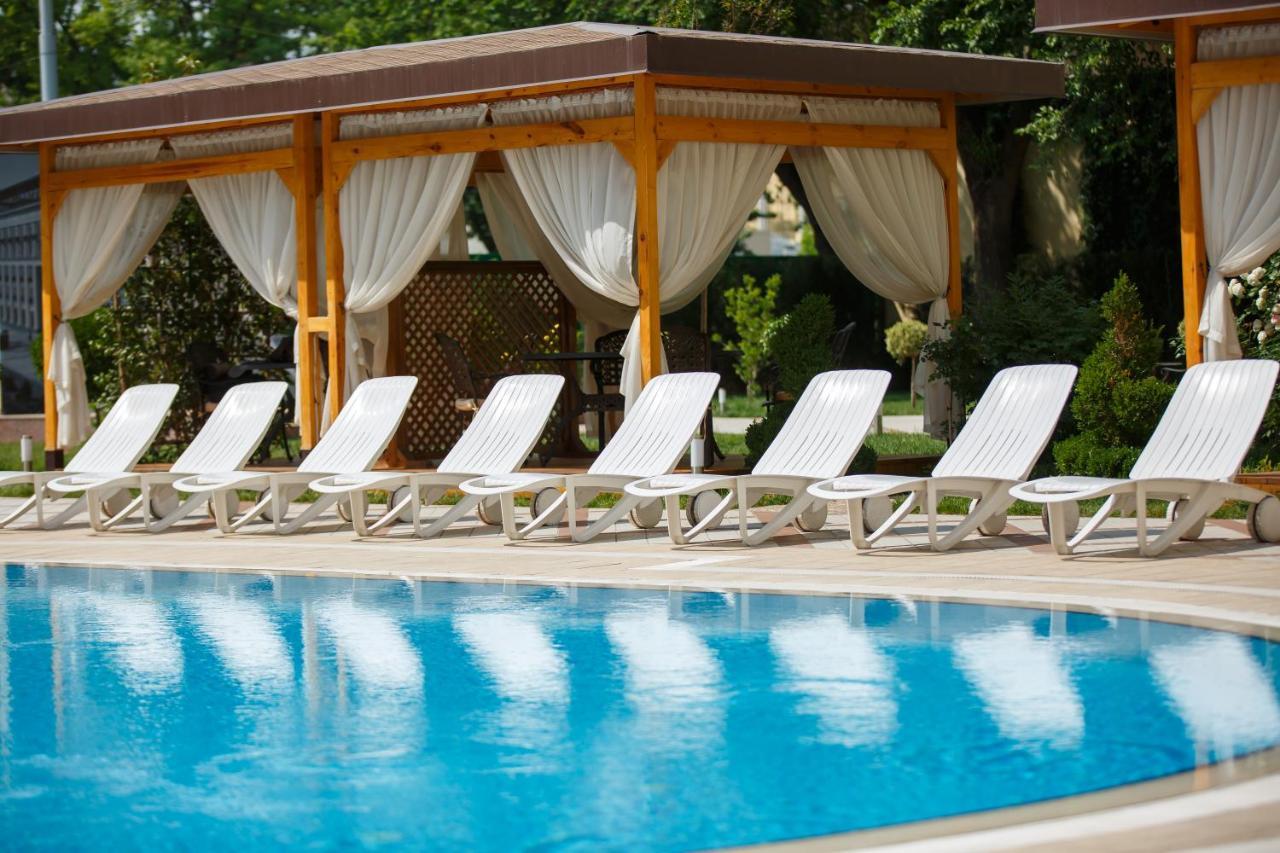 Lotte City Hotels Tashkent Palace Екстериор снимка