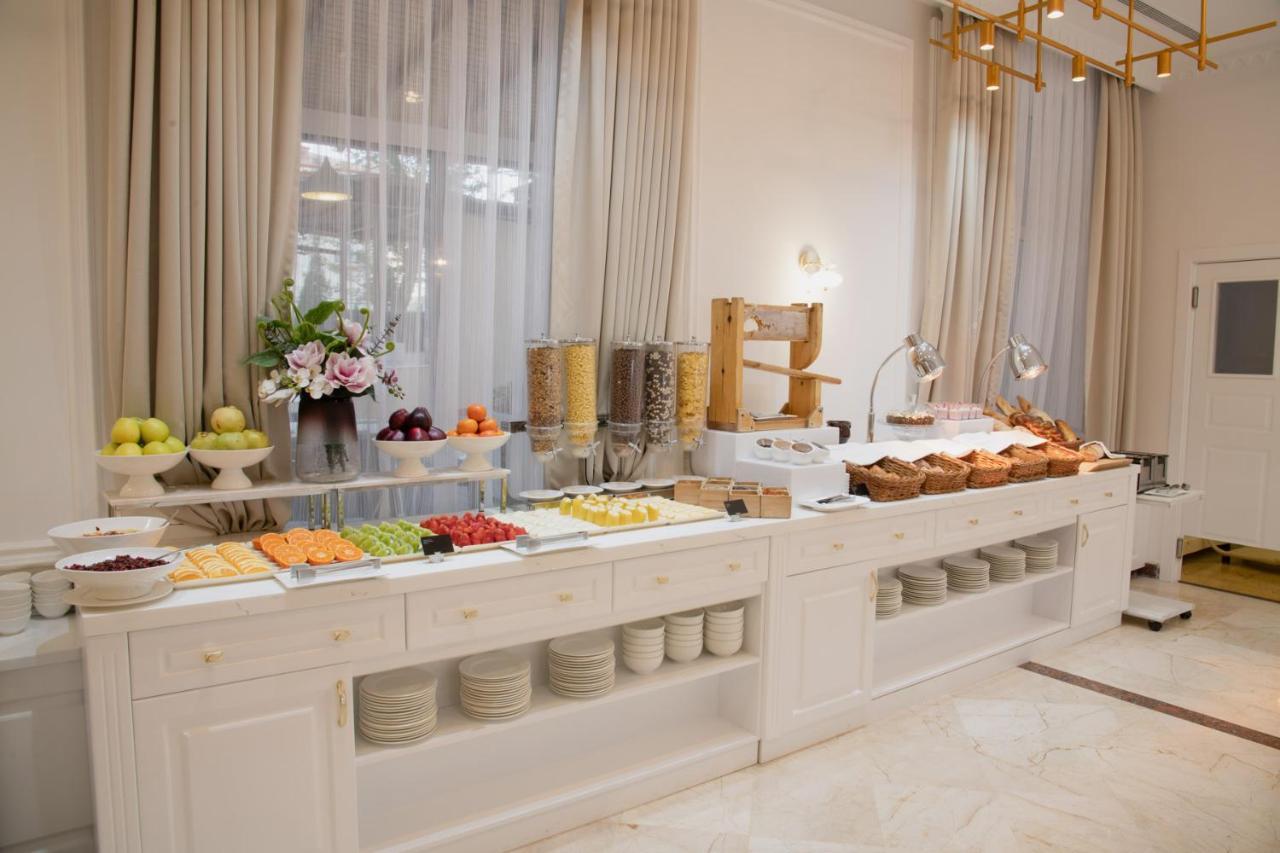 Lotte City Hotels Tashkent Palace Екстериор снимка