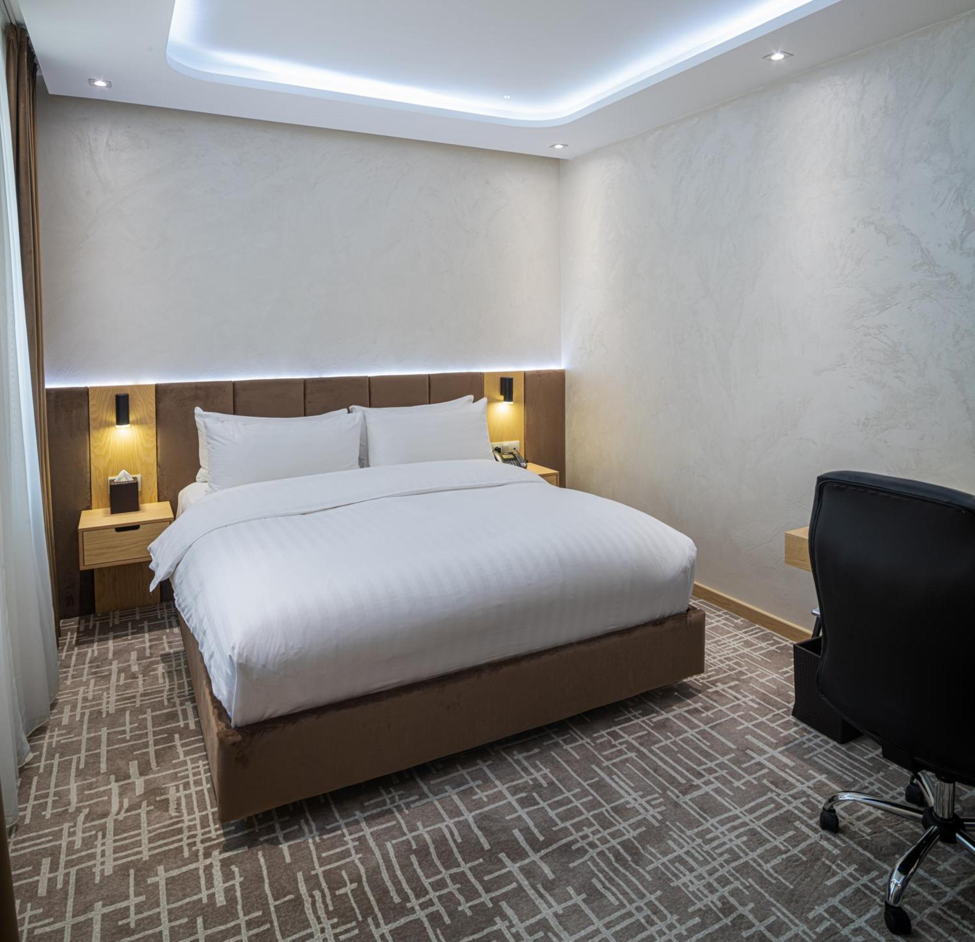Lotte City Hotels Tashkent Palace Екстериор снимка