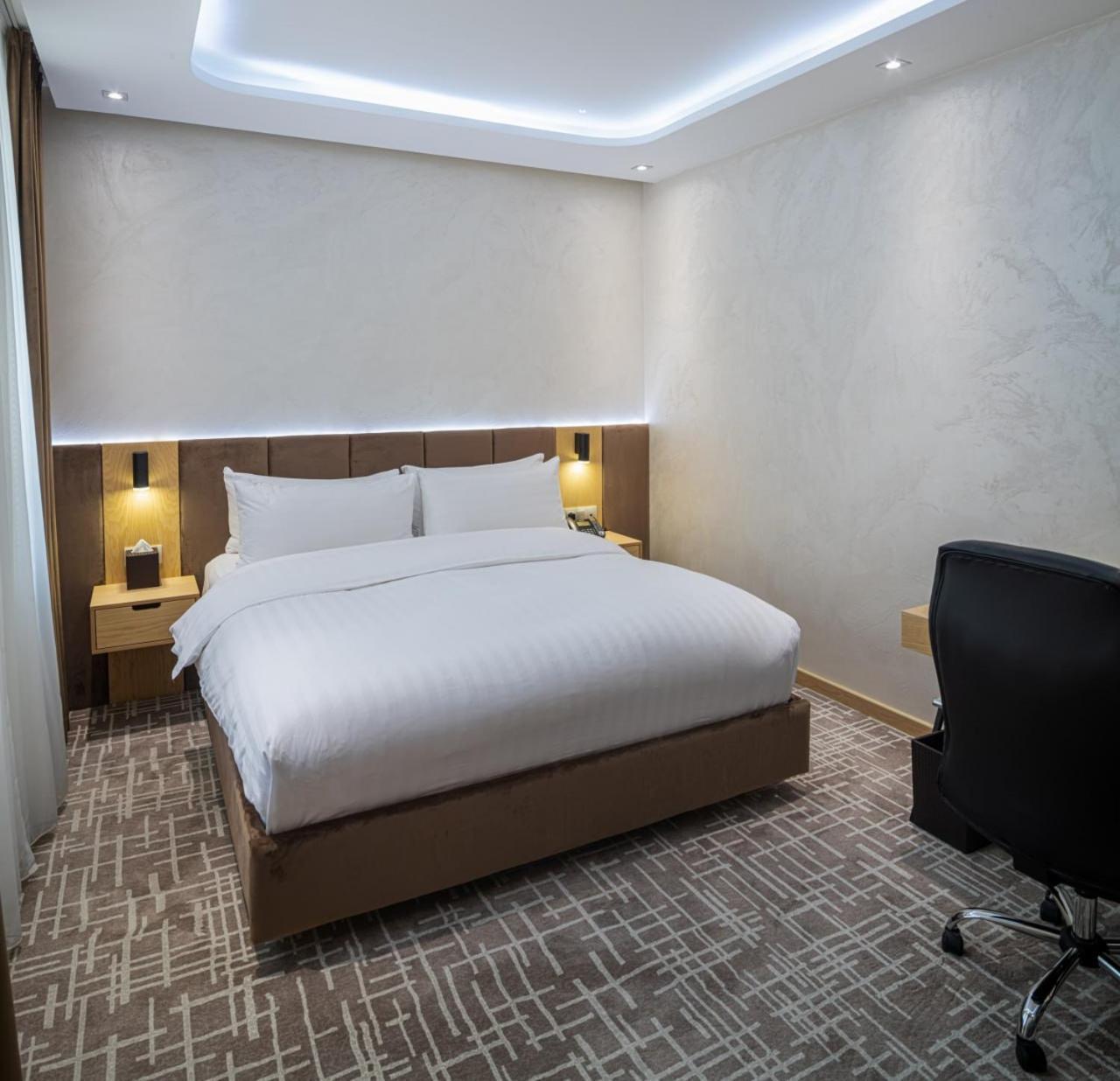 Lotte City Hotels Tashkent Palace Екстериор снимка